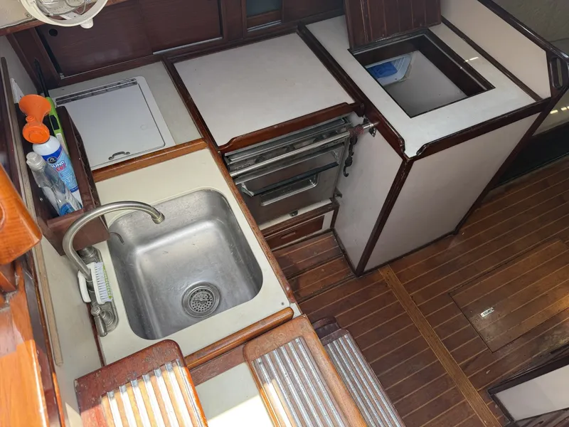 Slide: The Image of Allied XL-2 1981 - 6062932