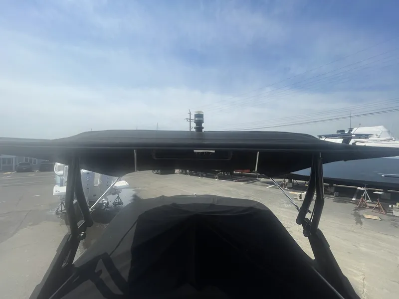 Slide: The Image of Bayliner VR6 Bowrider I/O 2019 - 6062763