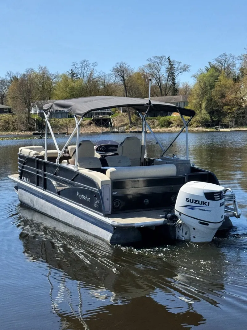 Slide: The Image of Misty Harbor 2385 Skye SL 2016 - 6062770