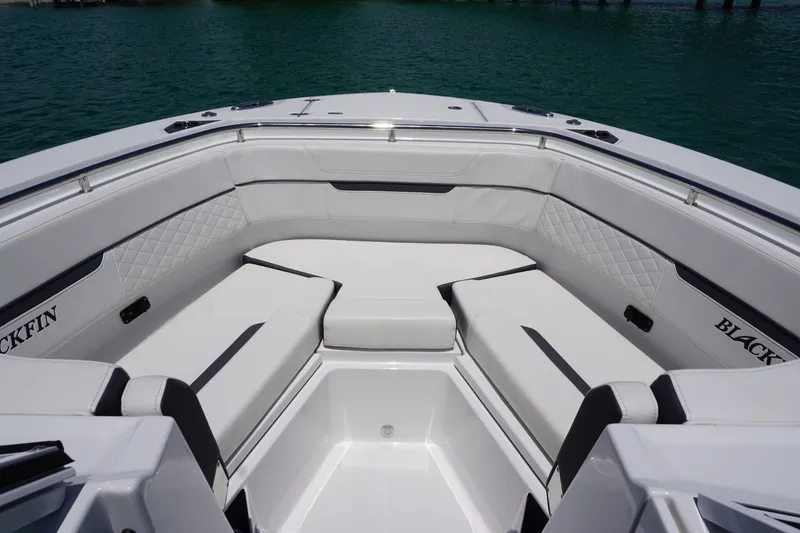 Slide: The Image of 2023 27 Blackfin 272 DC Bow Seating (1) - 6090254