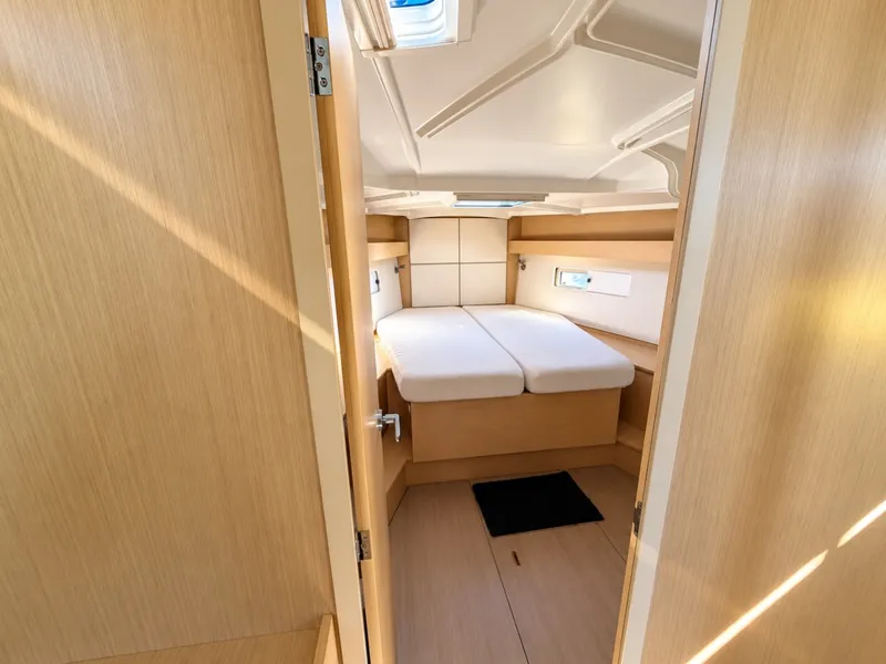 Slide: The Image of Beneteau 40.1 2022 - 8034378
