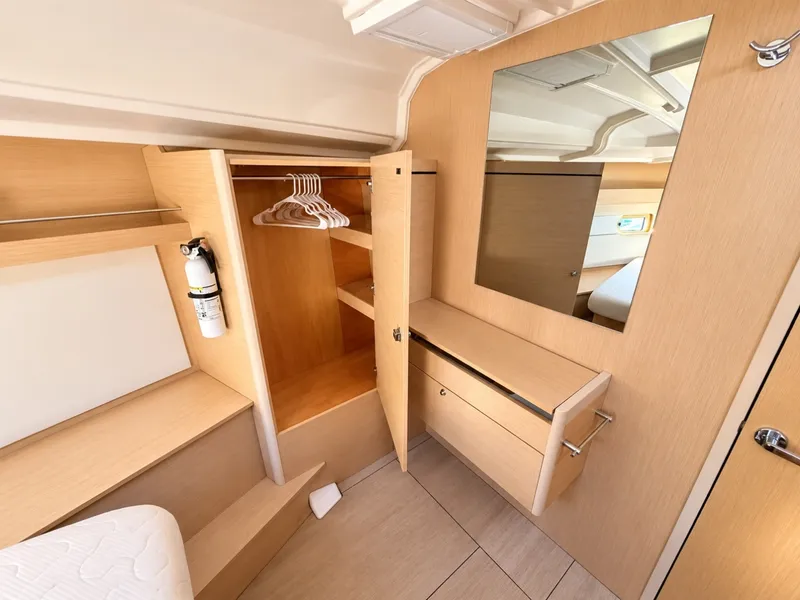Slide: The Image of Beneteau 40.1 2022 - 8034383