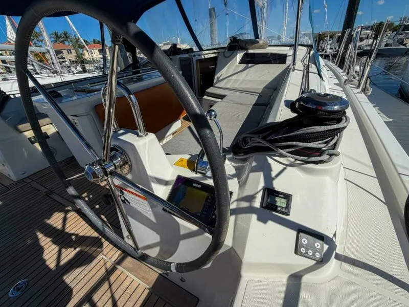Slide: The Image of Beneteau 40.1 2022 - 6063309