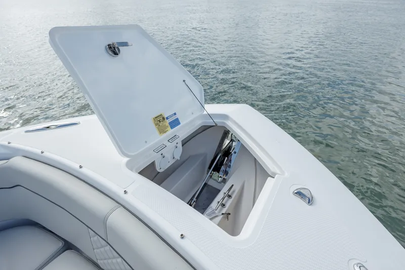 Slide: The Image of Pursuit 328S Sport 2022 - 6063441