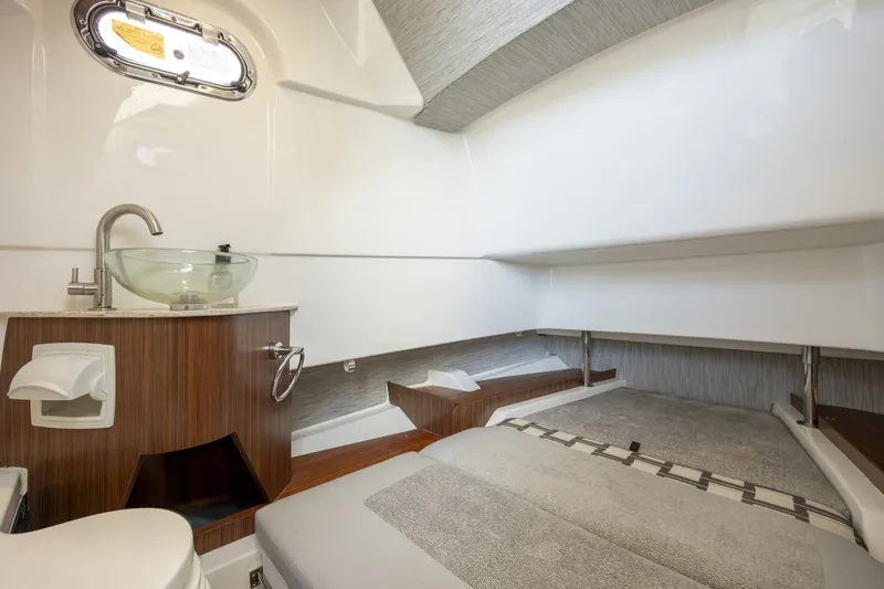 Slide: The Image of Pursuit 328S Sport 2022 - 6063451