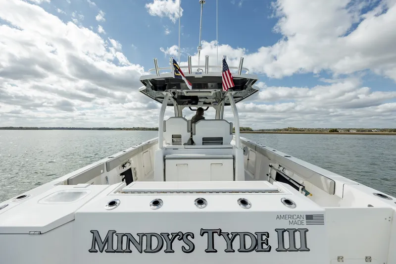 Slide: The Image of Pursuit 328S Sport 2022 - 6063415