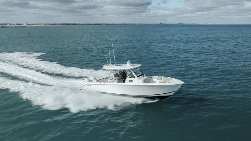 Slide: The Image of Pursuit 328S Sport 2022 - 6063464