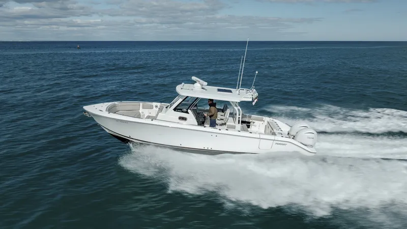 Slide: The Image of Pursuit 328S Sport 2022 - 6063468