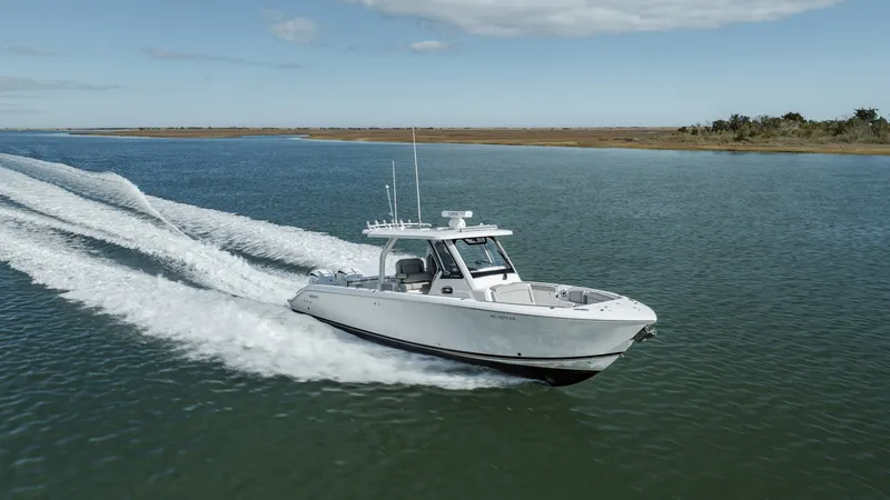 Slide: The Image of Pursuit 328S Sport 2022 - 6063474