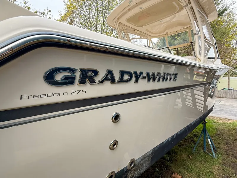 Slide: The Image of Grady-White Freedom 275 2015 - 6080263