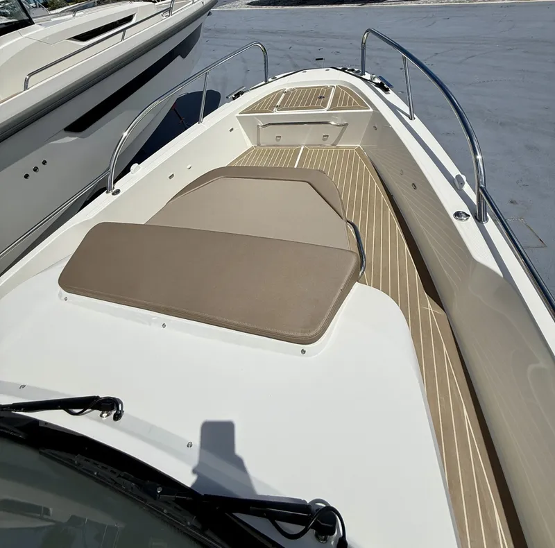 Slide: The Image of Nimbus T9 - Zulu 2023 Nimbus T9 - Zulu - 6064363