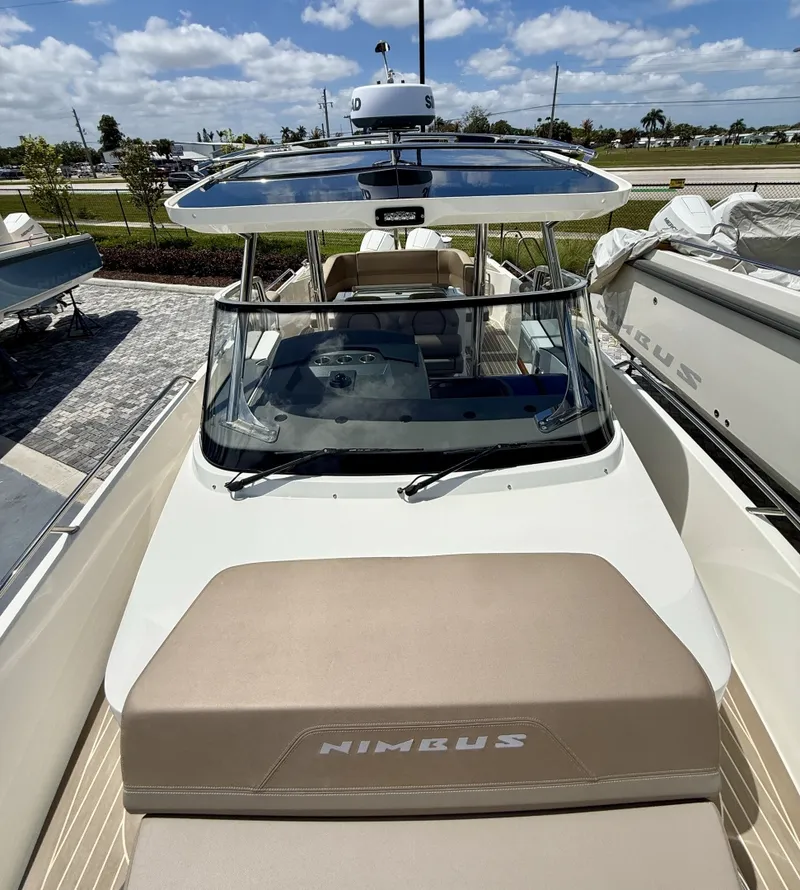 Slide: The Image of Nimbus T9 - Zulu 2023 Nimbus T9 - Zulu - 6064365