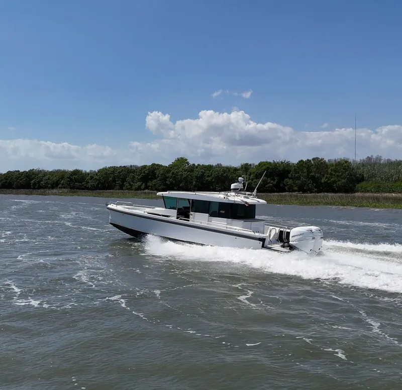 The Image of Axopar 37 XC Cross Cabin 2019 - 6063654