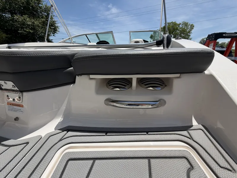 Slide: The Image of Chaparral 21 SSi 2022 - 6064031