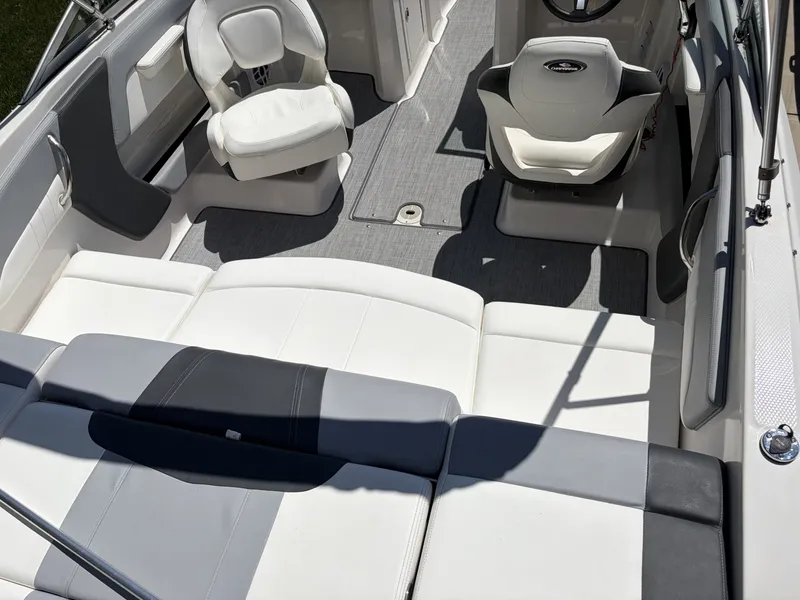 Slide: The Image of Chaparral 21 SSi 2022 - 6064037