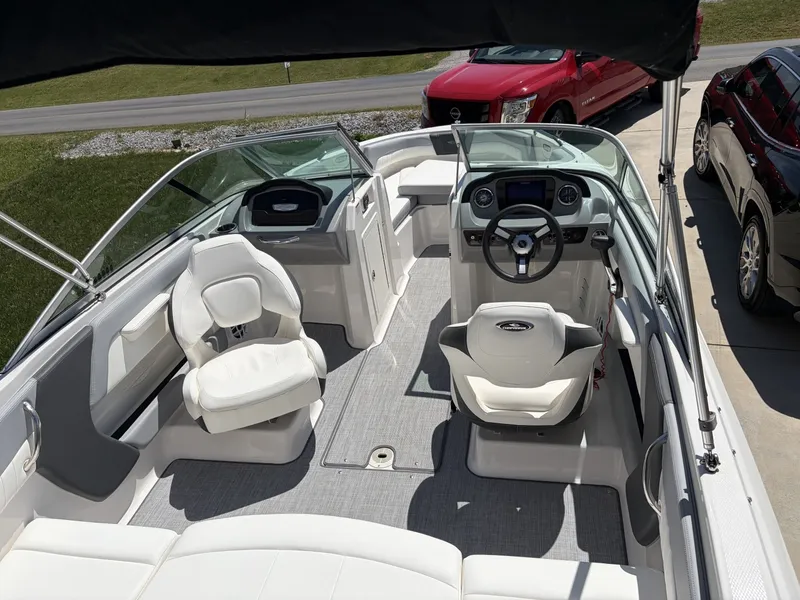 Slide: The Image of Chaparral 21 SSi 2022 - 6064039