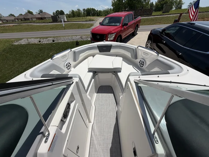 Slide: The Image of Chaparral 21 SSi 2022 - 6064051