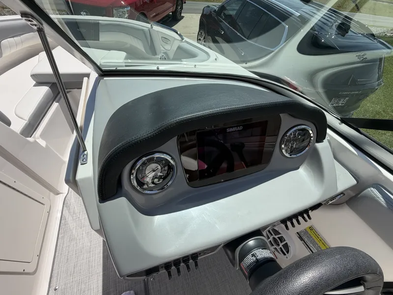 Slide: The Image of Chaparral 21 SSi 2022 - 6064060