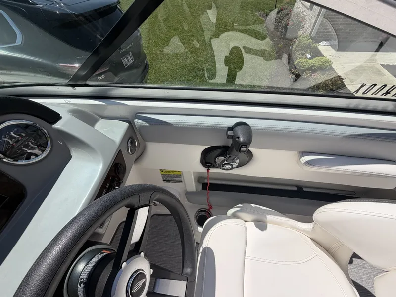 Slide: The Image of Chaparral 21 SSi 2022 - 6064066