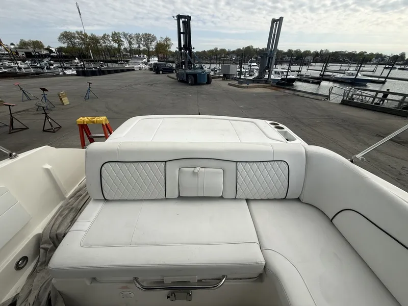 Slide: The Image of Sea Ray 240 Sundeck 2015 - 6064151