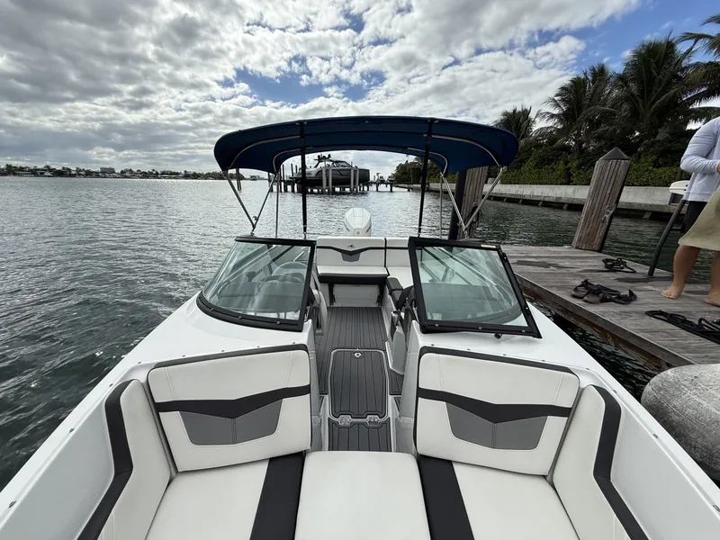 Slide: The Image of Monterey 20 2020 - 6064299