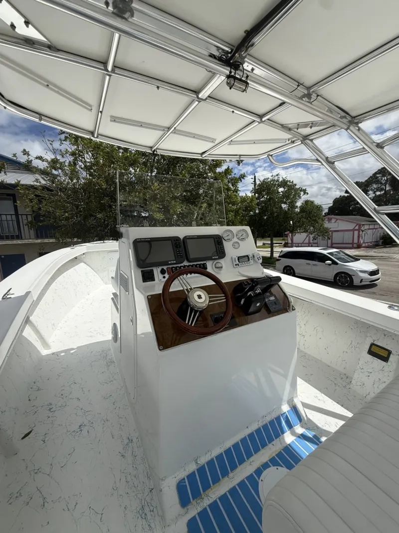 Slide: The Image of C-Hawk 29 2021 - 6064337