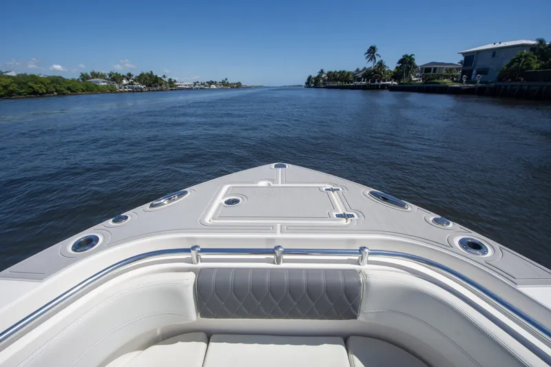 Slide: The Image of Cobia 280 Center Console 2023 - 6064528