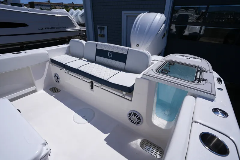 Slide: The Image of Sea Fox 248 Commander 2027 - 6391139
