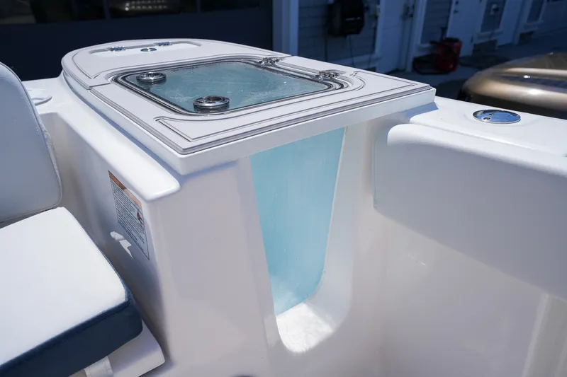 Slide: The Image of Sea Fox 248 Commander 2027 - 6391179