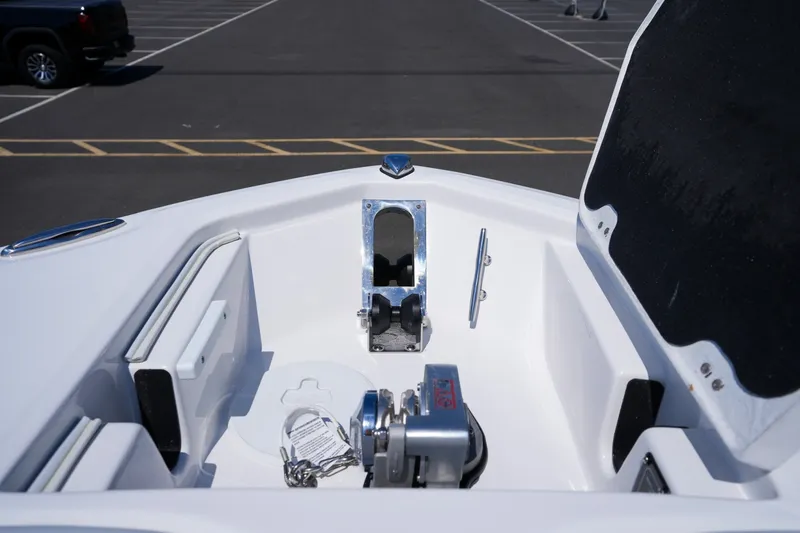 Slide: The Image of Sea Fox 248 Commander 2027 - 6391165