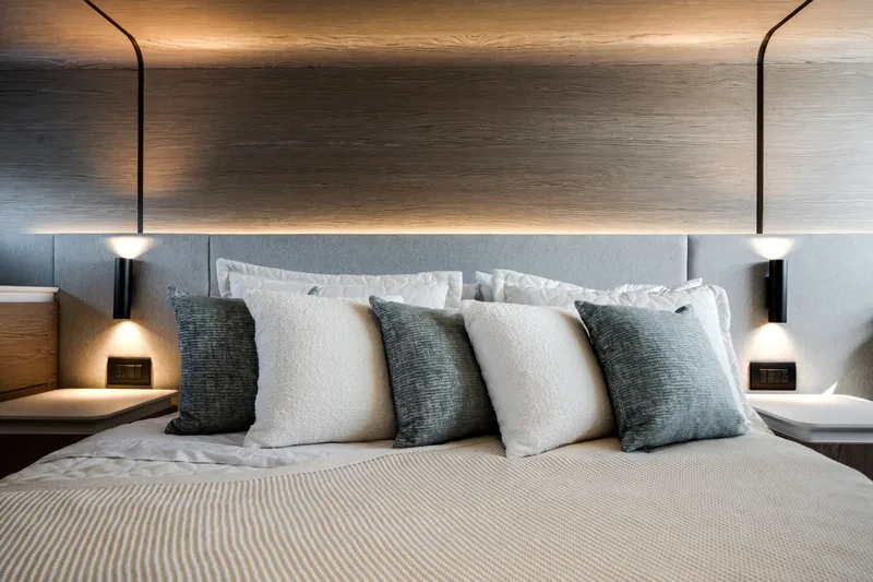 Slide: The Image of Azimut 53 FLY 2024 - 6065084