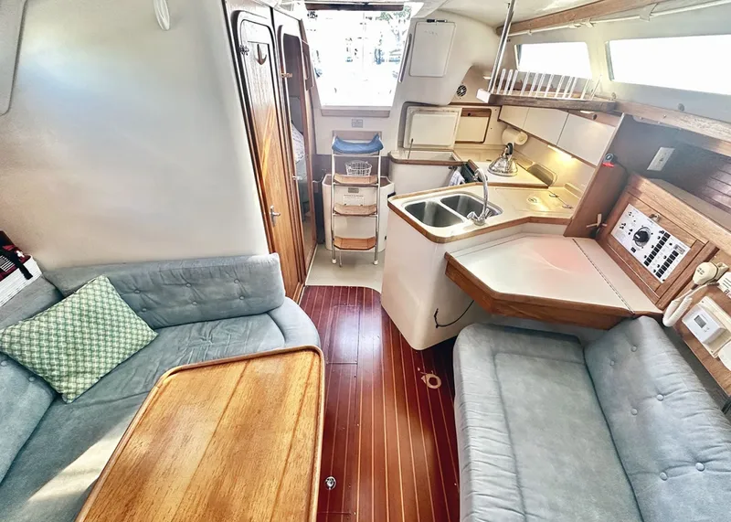 Slide: The Image of Catalina 320 1996 - 6066942