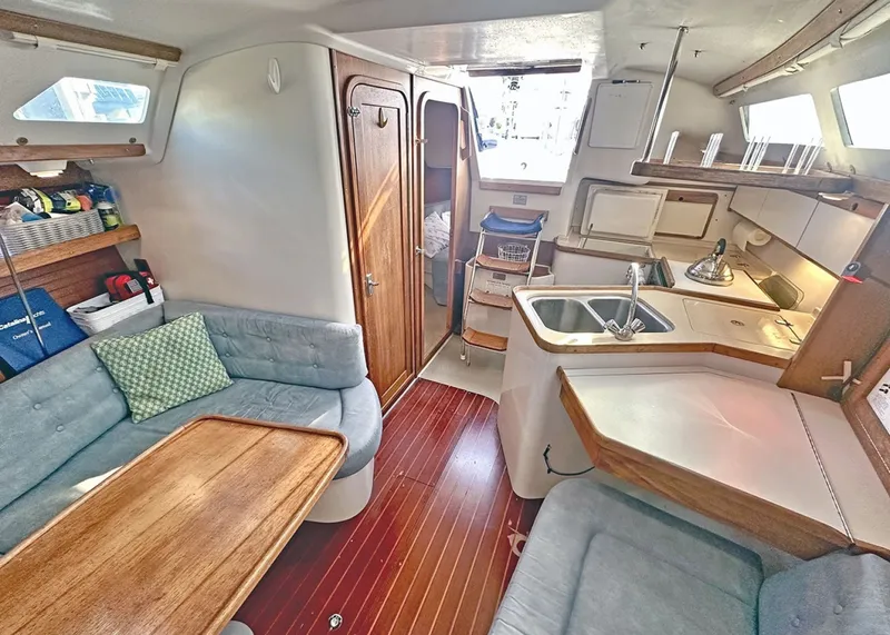 Slide: The Image of Catalina 320 1996 - 6066928
