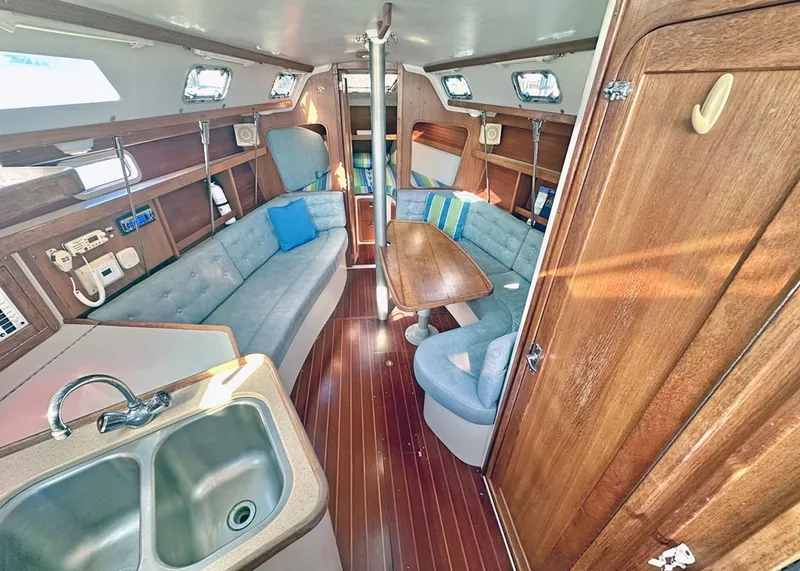 Slide: The Image of Catalina 320 1996 - 6066943