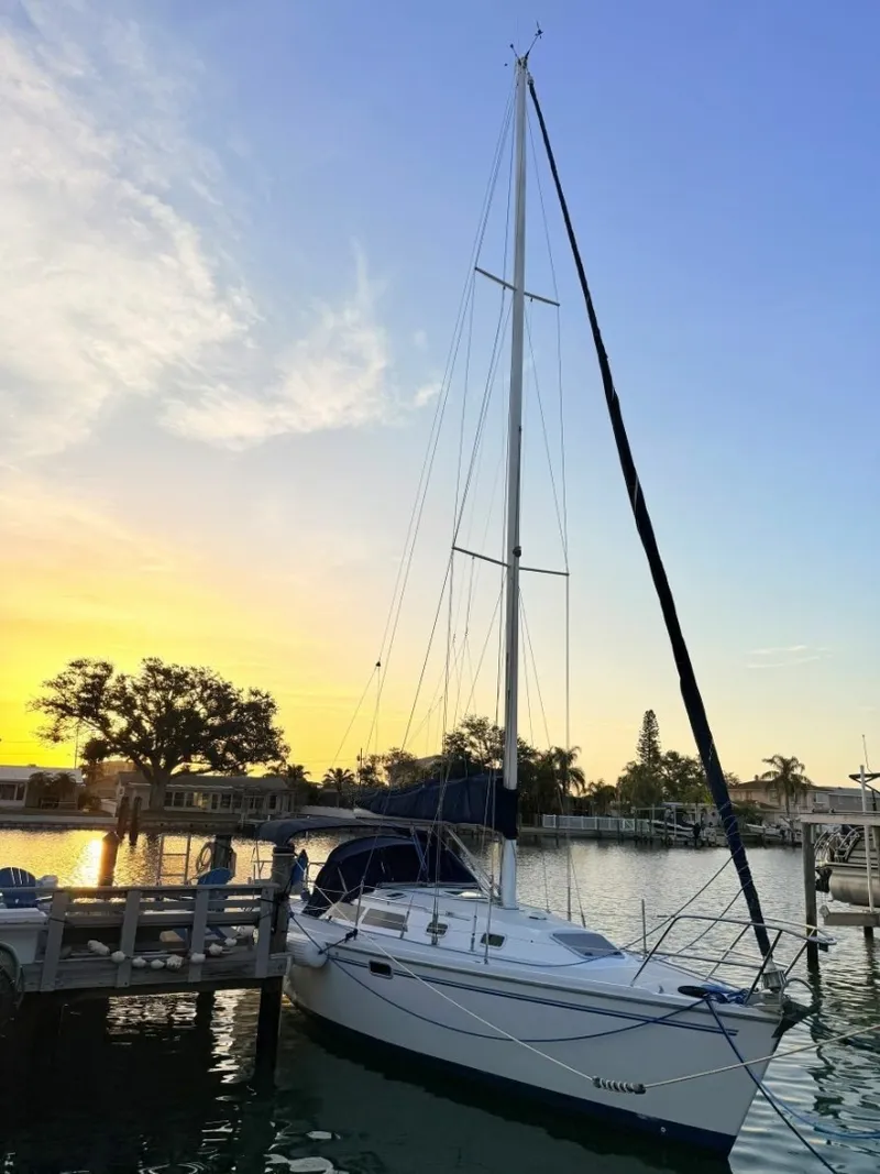 Slide: The Image of Catalina 320 1996 - 6203522