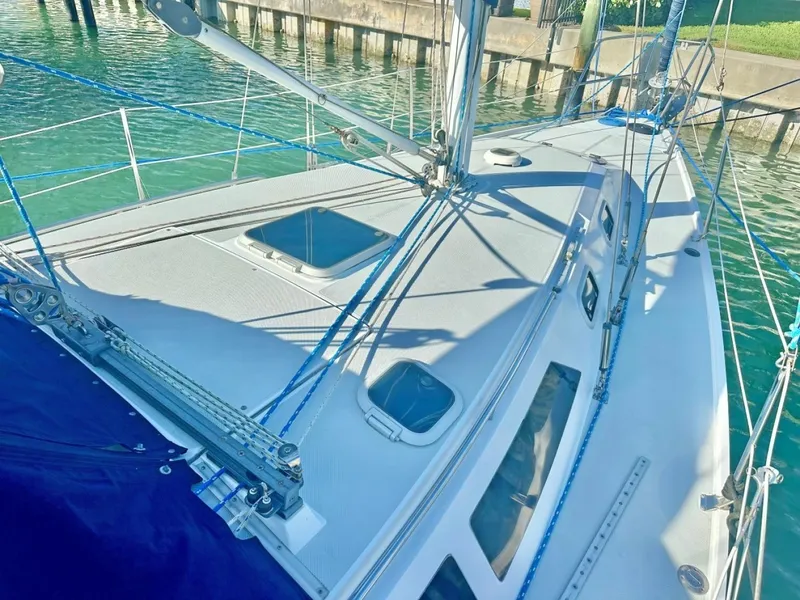 Slide: The Image of Catalina 320 1996 - 6066926