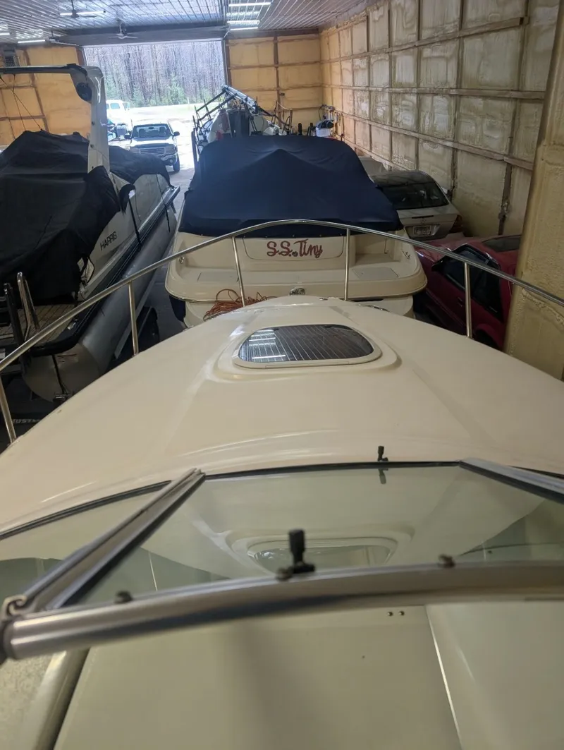 Slide: The Image of Sea Ray 240 Sundancer 2006 - 6065207