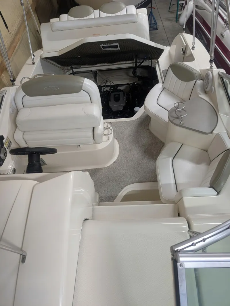 Slide: The Image of Sea Ray 240 Sundancer 2006 - 6065208