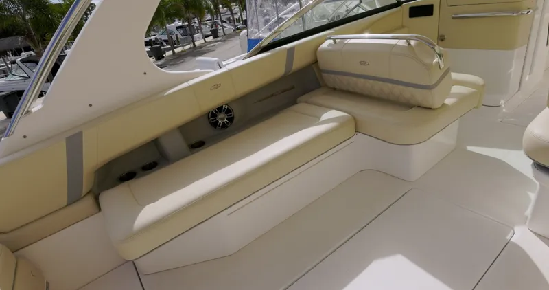 Slide: The Image of Pre Owned 2022 Regal.00_00_19_33.Still003 - 6067064