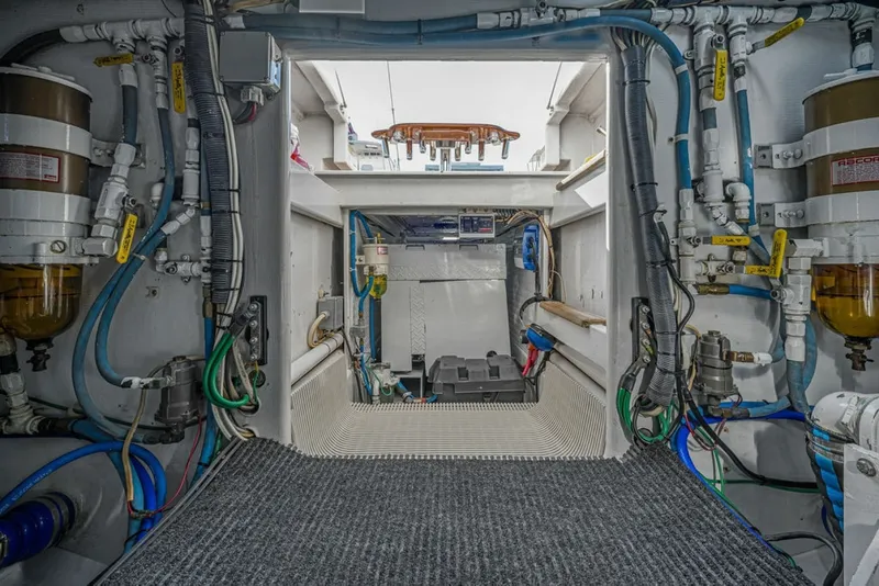 Slide: The Image of EngineRoom00012 - 6065393