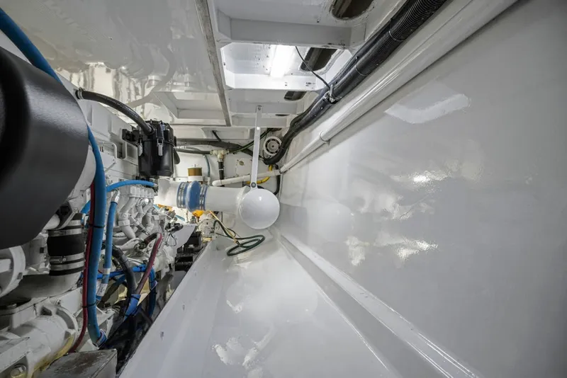 Slide: The Image of EngineRoom00010 - 6065403
