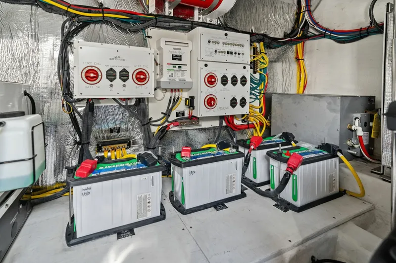 Slide: The Image of 2019 Cruisers Yachts 42 Cantius 'Truly Ineffable' - 6066646