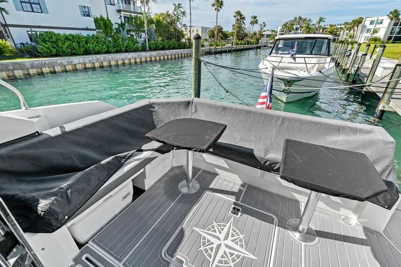 Slide: The Image of 2019 Cruisers Yachts 42 Cantius 'Truly Ineffable' - 6066586