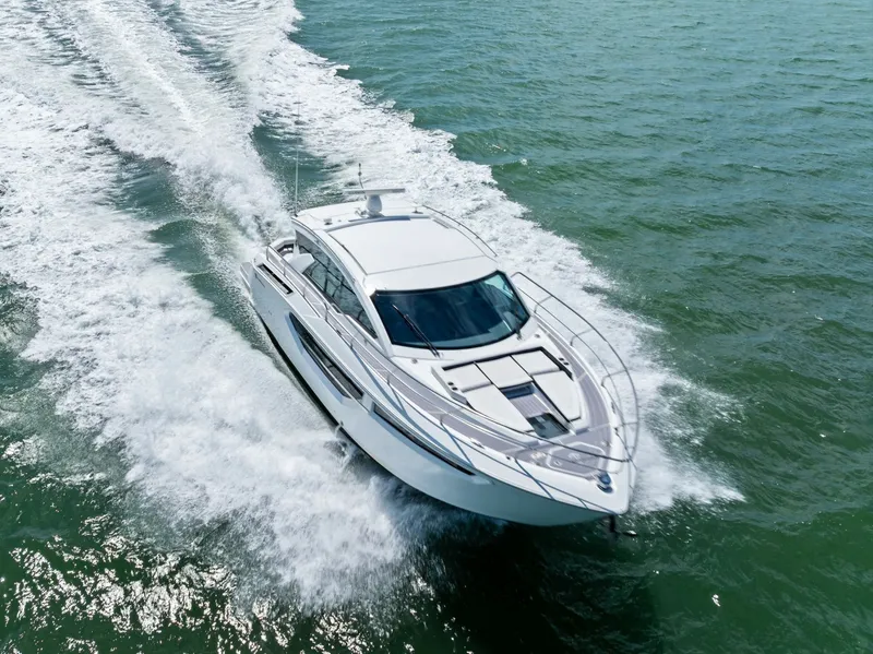 Slide: The Image of 2019 Cruisers Yachts 42 Cantius 'Truly Ineffable' - 6066671
