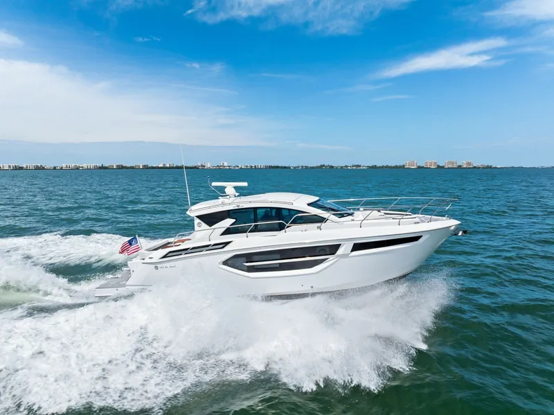 Slide: The Image of 2019 Cruisers Yachts 42 Cantius 'Truly Ineffable' - 6066675