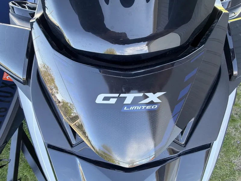 Slide: The Image of Bombardier Sea Doo GTX 300 Limited 2023 - 6065754