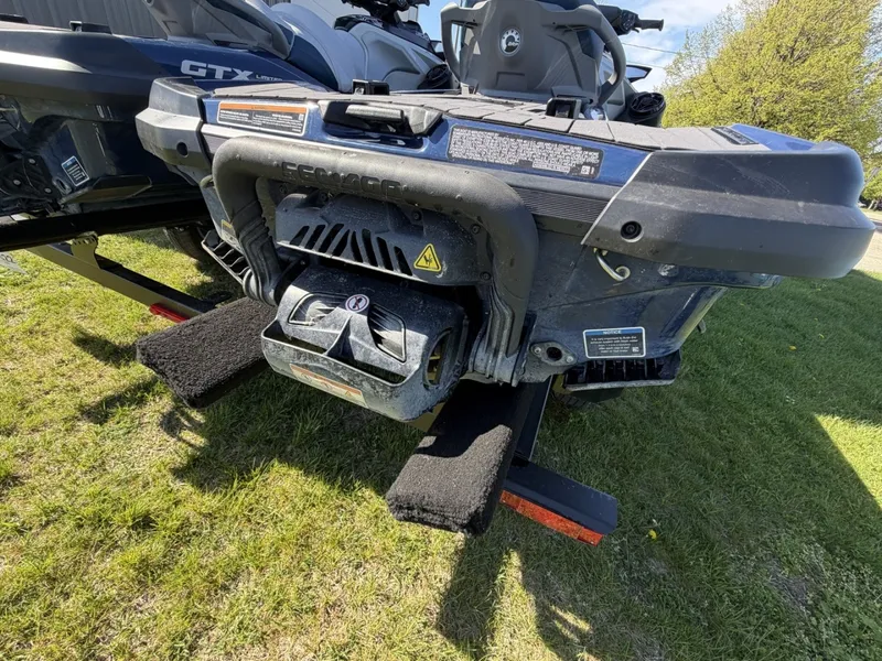 Slide: The Image of Bombardier Sea Doo GTX 300 Limited 2023 - 6065760