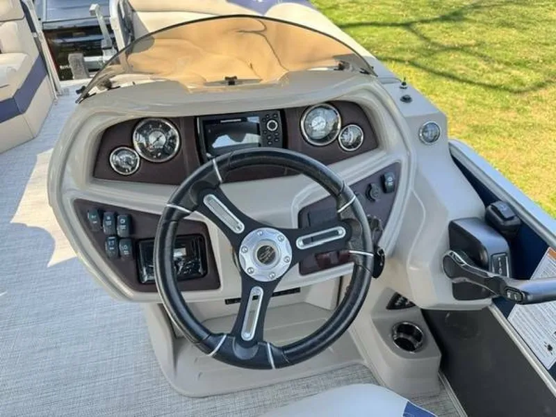 Slide: The Image of South Bay 24 2021 - 6065830