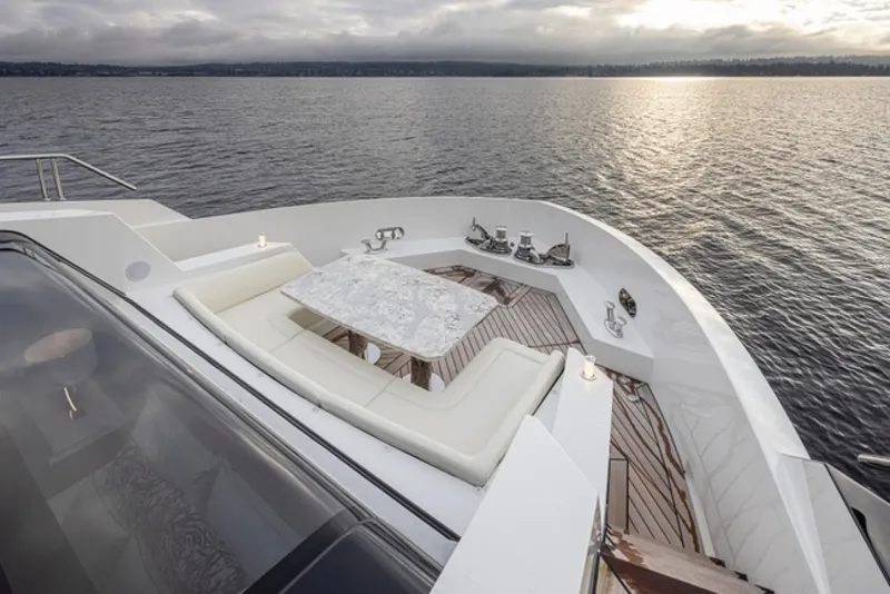 Slide: The Image of Ocean Alexander 27R 2027 - 6065873