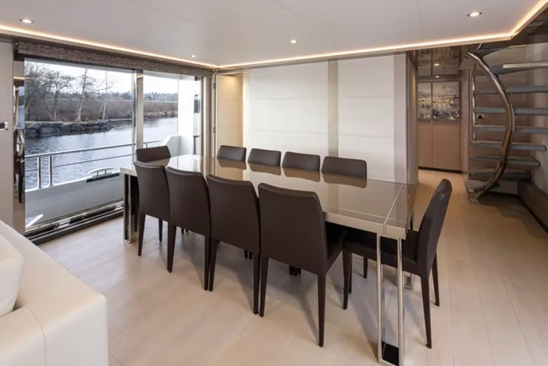 Slide: The Image of Ocean Alexander 27R 2027 - 6065880